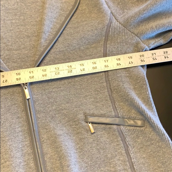 Knit jacket - Picture 11 of 12